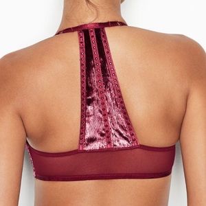 Victoria’s Secret front-close bra